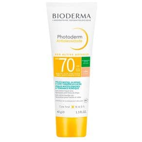 Protetor Solar Facial Bioderma Photoderm Antioleosidade Sun Active Defense FPS70 Cor 2 Claro 40g