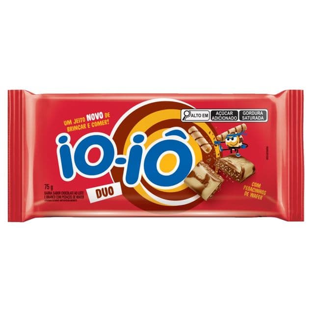 Chocolate ao Leite e Branco IOIO Duo com Pedaços de Wafer 75g