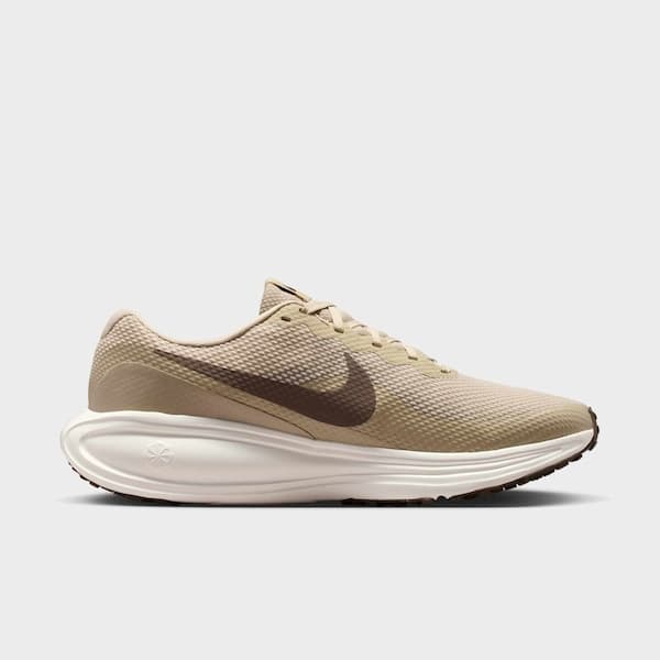 Nike Revolution 8 Cor sem nome