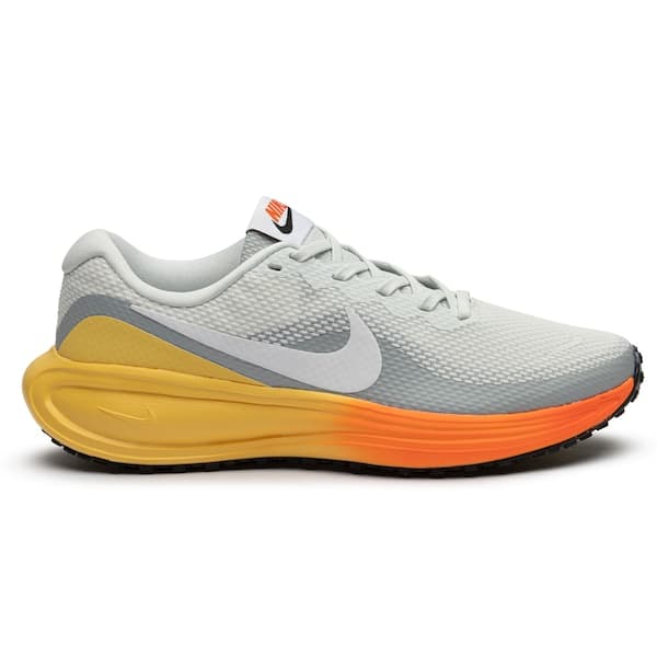 Nike Revolution 8 Cor sem nome