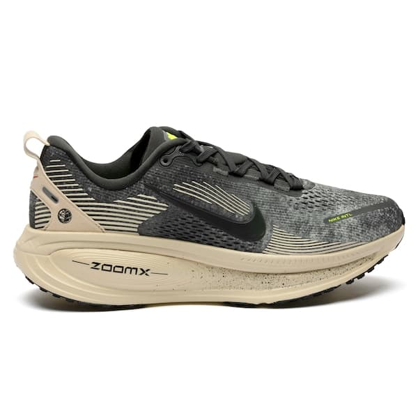 Nike Vomero 18 Cor sem nome