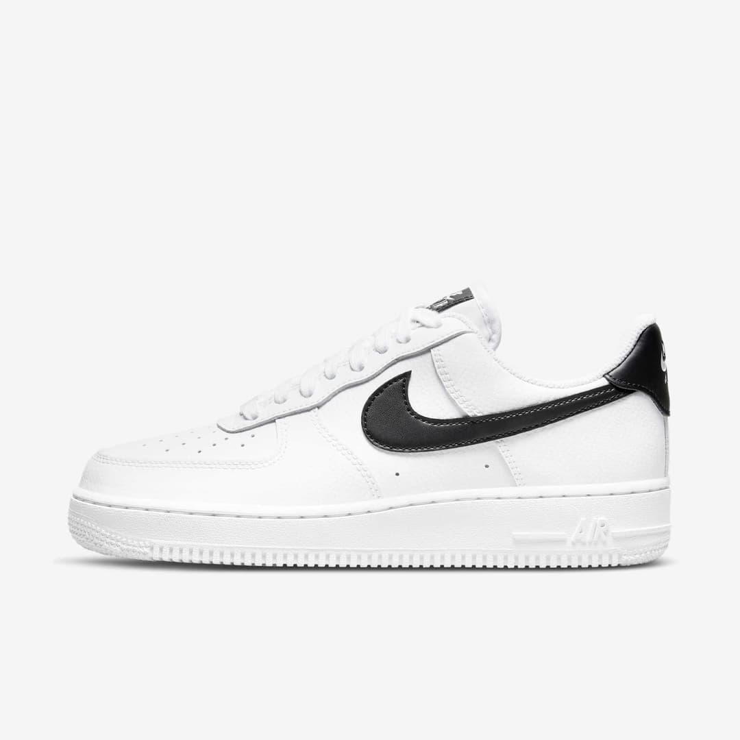 Nike Air Force 1 '07 Código DD8959-103