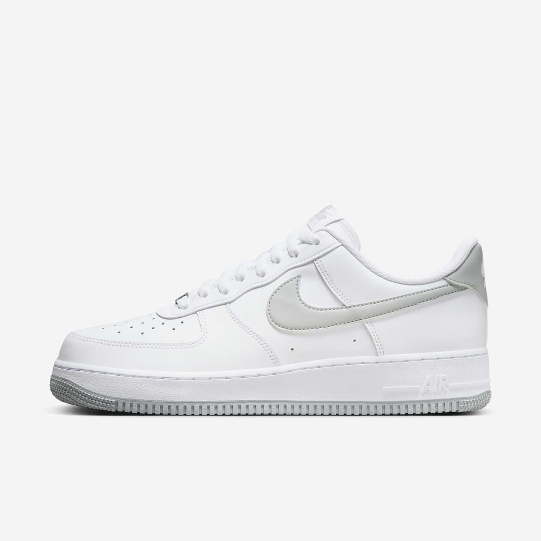Nike Air Force 1 '07 Código FJ4146-100