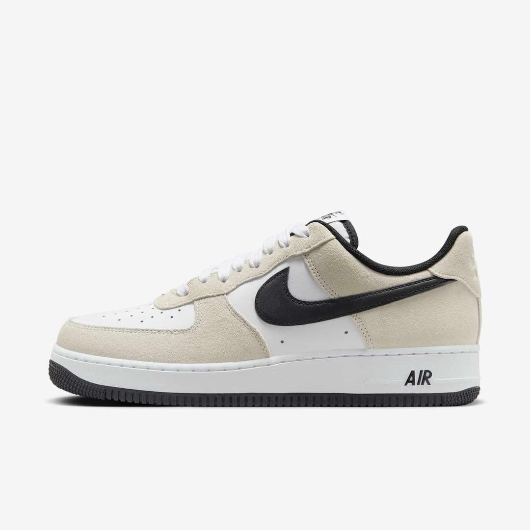 Nike Air Force 1 '07 LV8 Código IB6388-100