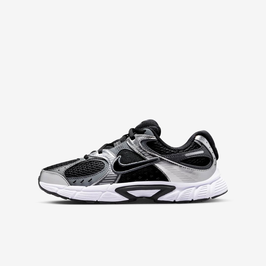 Nike V5 Runner Infantil Código HQ6411-001