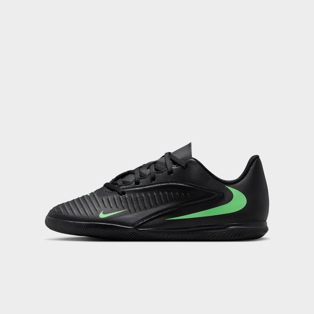 Nike Phantom 6 Club Low Futsal Infantil Código HQ2031-001