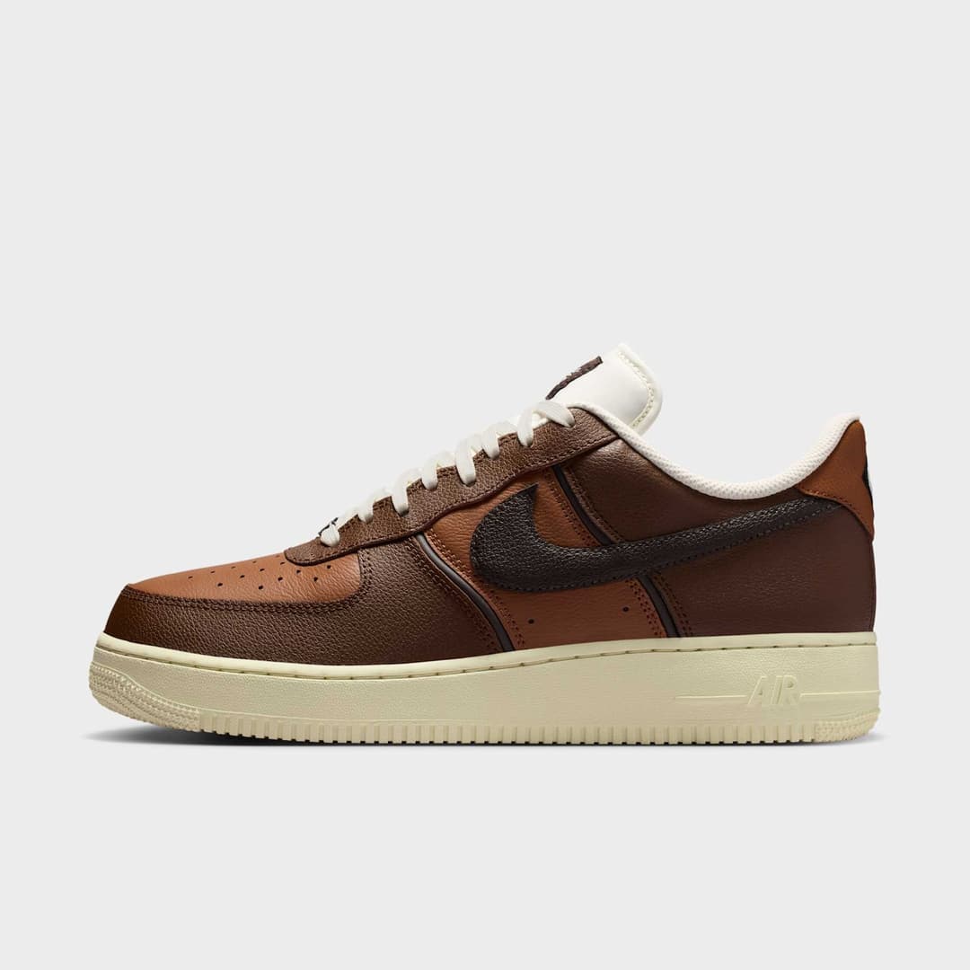 Nike Air Force 1 '07 LV8 Código IM5752-200