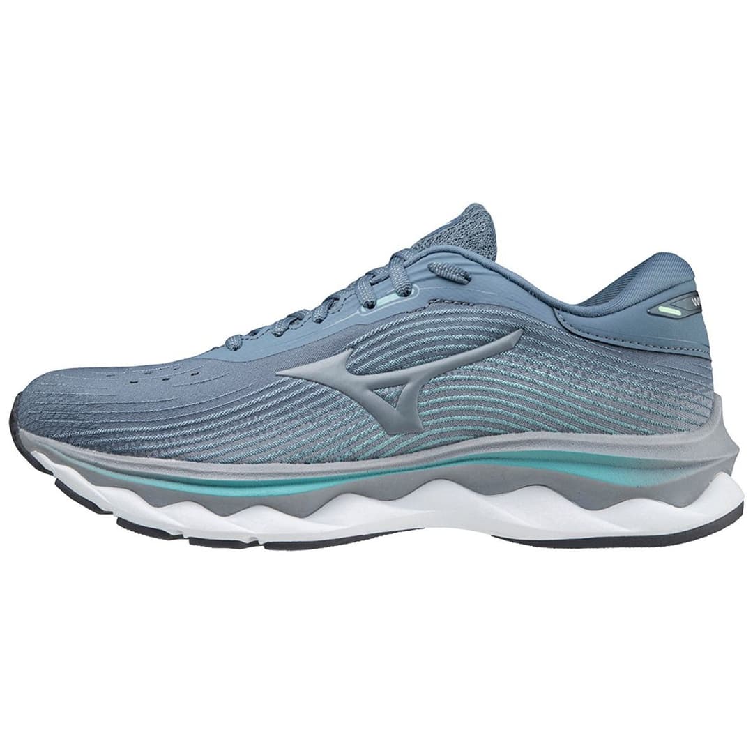 Mizuno Wave Sky 5