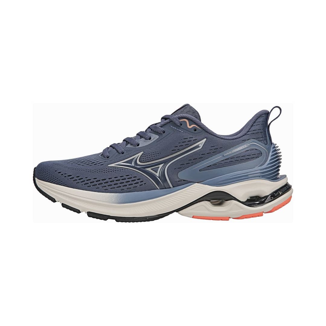 Mizuno Wave Dynasty 8