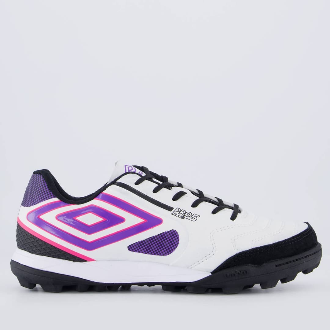 Chuteira Umbro Pro 5 Bump Club Society Branca e Preta